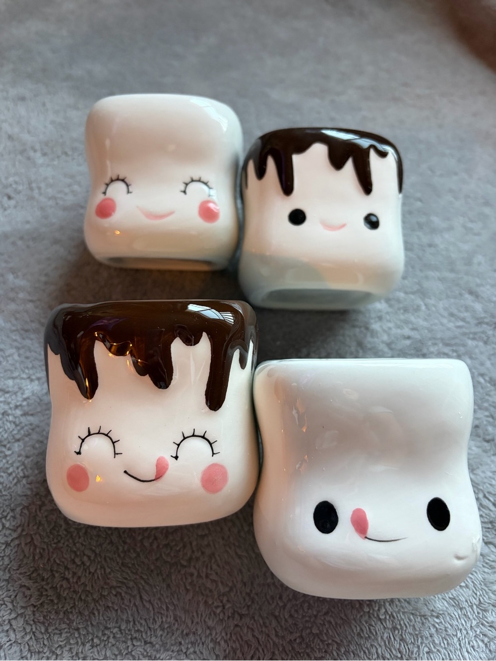 Cute Marshmallow Ceramic Mug Set – White with Pink & Brown Accents
